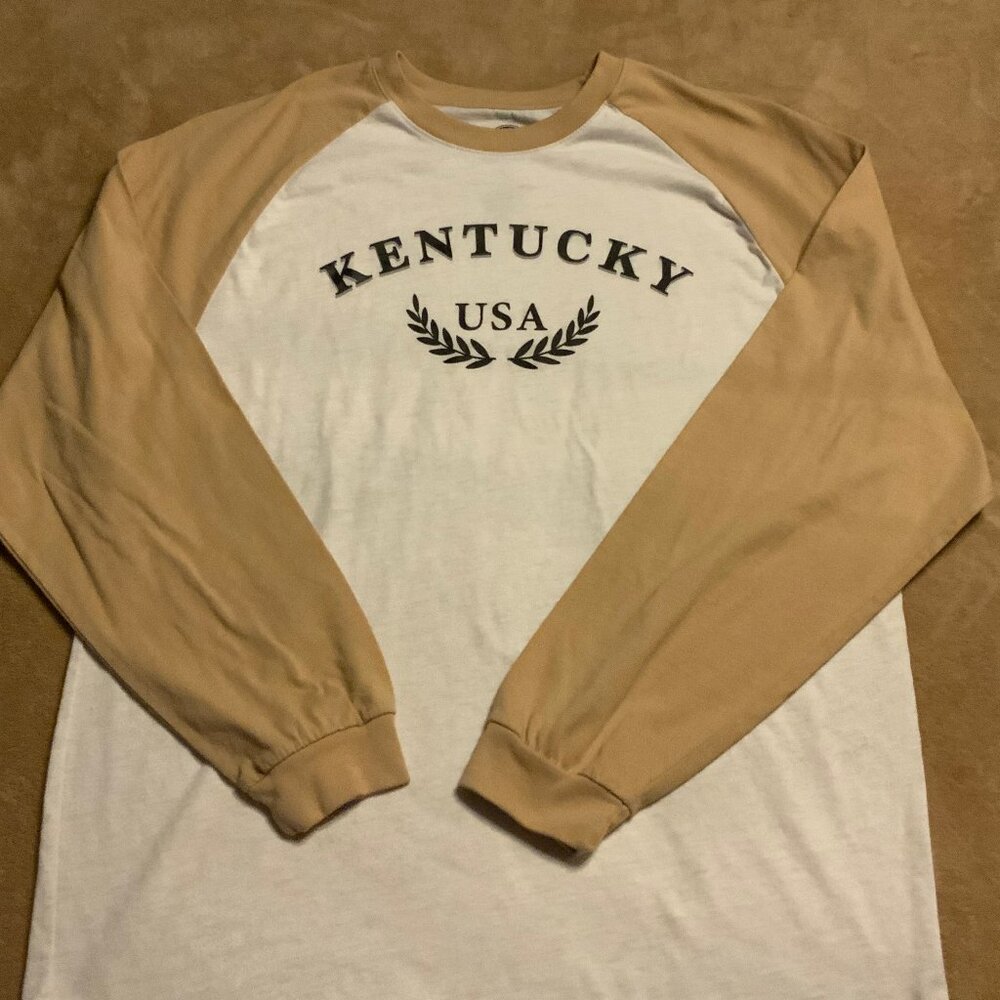 Home Free Ketucky USA Size‎ Large Long Sleeve Tan C02